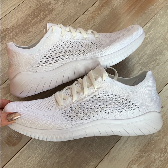 NWT Nike FREE RN Flyknit triple white - Picture 6 of 7